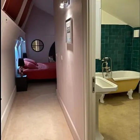 홈스테이 Le Jacuzzi De Marie