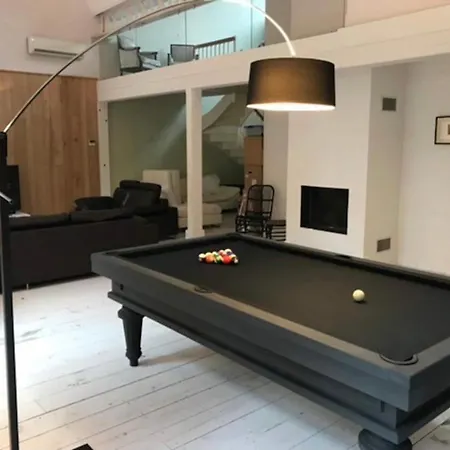 홈스테이 Le Jacuzzi De Marie